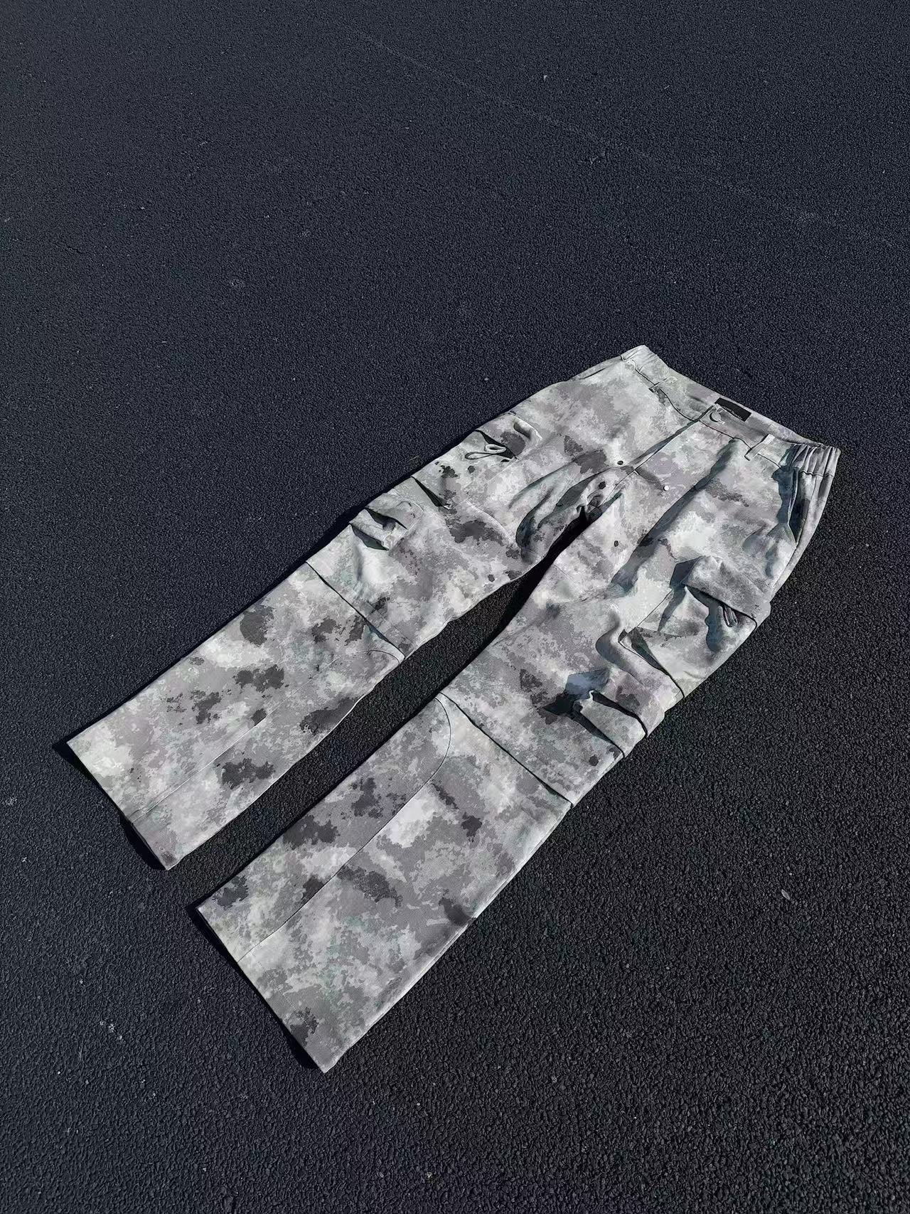 Gray Camouflage Cargo Pants with Multiple Pockets, Flared Techwear Trousers for Men & Women