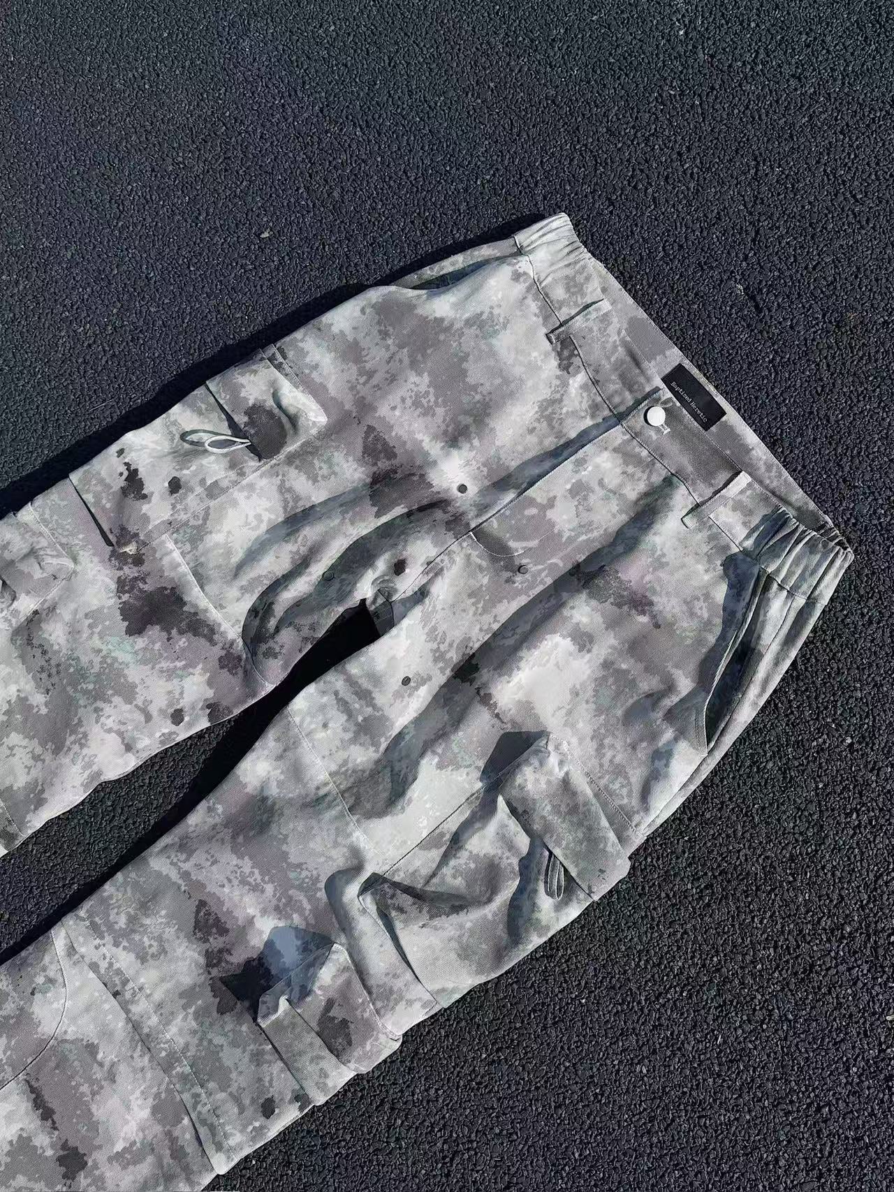 Gray Camouflage Cargo Pants with Multiple Pockets, Flared Techwear Trousers for Men & Women